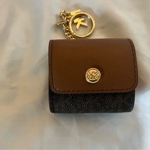 Michael Kors iPod case